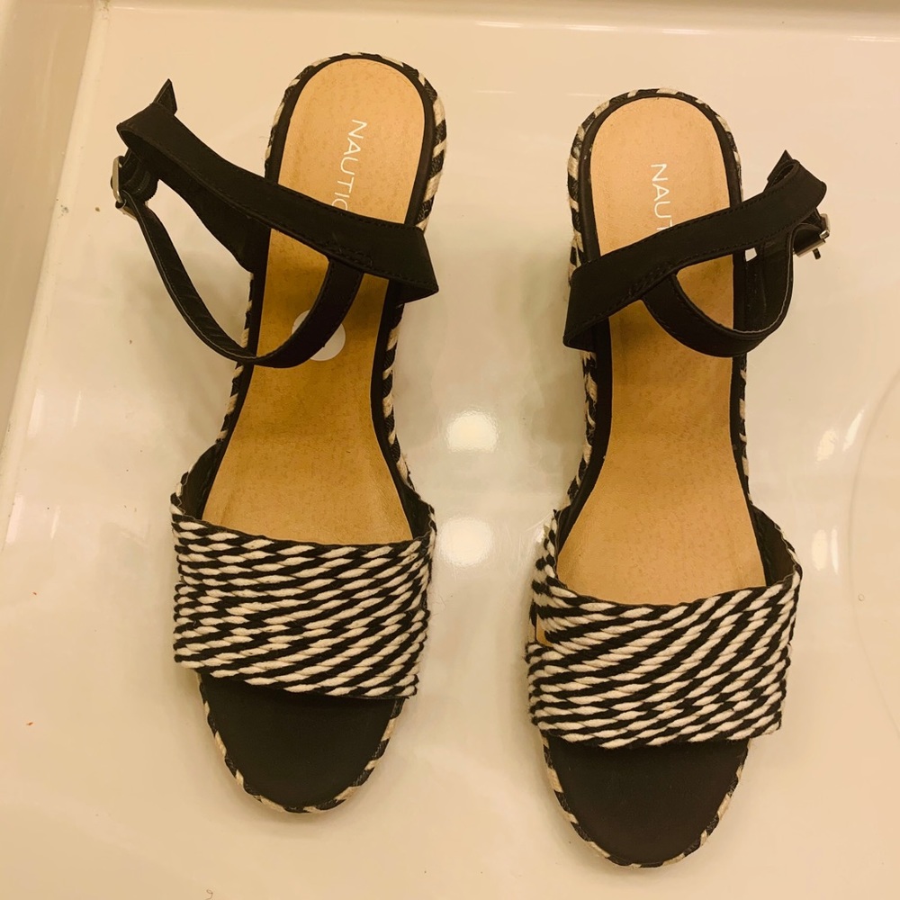 Nautica wedges